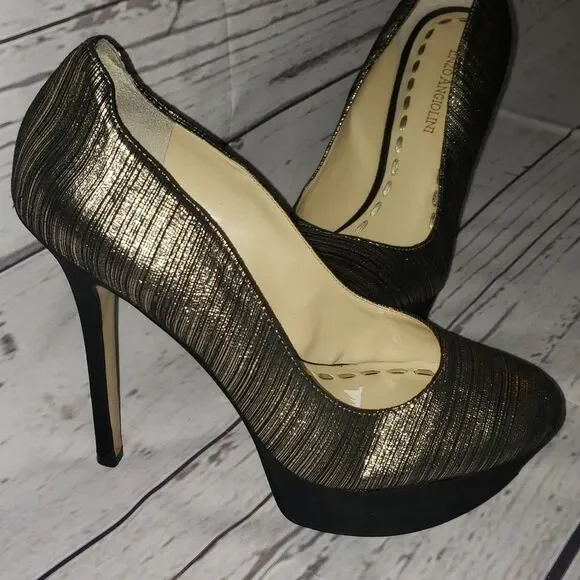 Enzo Angiolini Super Cute Eatava Leather Heels - Picture 2 of 11